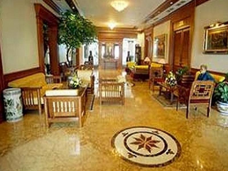 Sahira Butik Hotel Богор Екстериор снимка